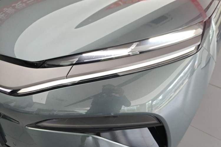 Used BYD Tang L 2025 DM 175KM Drone Player Edition Left Front Headlight