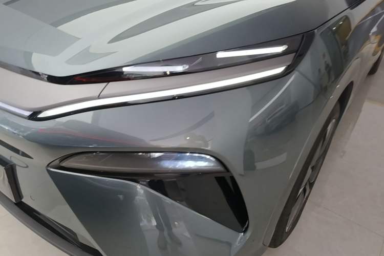 Used BYD Tang L 2025 EV 600KM All-Wheel-Drive LiDAR Flagship Model Left Front Headlight