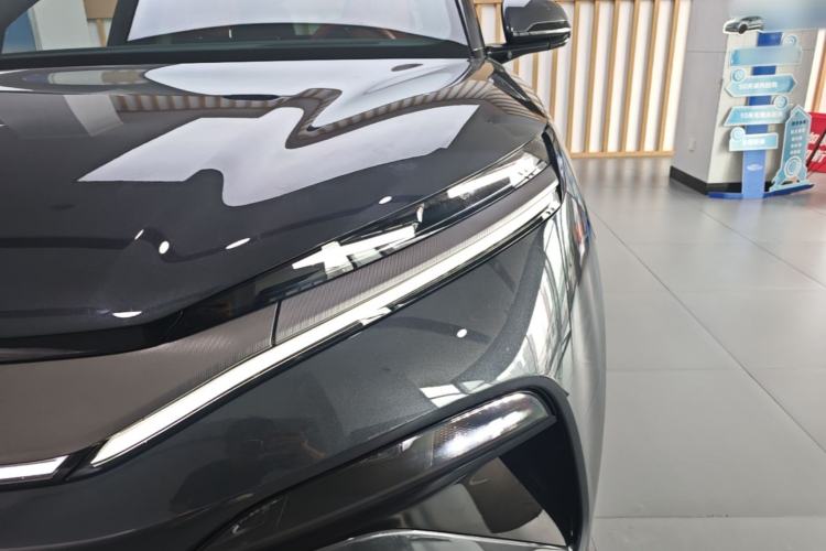 Used BYD Tang L 2025 EV 600KM All-Wheel-Drive LiDAR Flagship Model Left Front Headlight