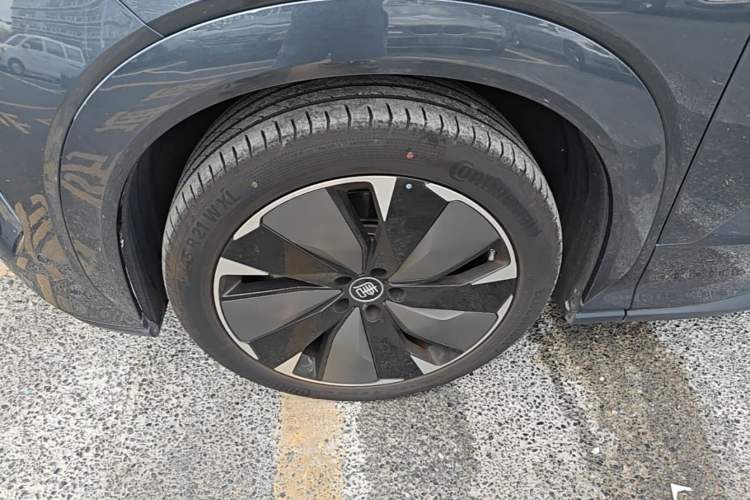Used BYD Tang L 2025 EV 600KM All-Wheel-Drive LiDAR Flagship Model Left Front Wheel Hub