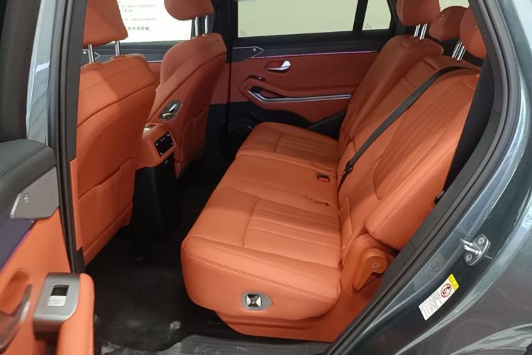 Used BYD Tang L 2025 DM 175KM Drone Player Edition Left Rear Seat