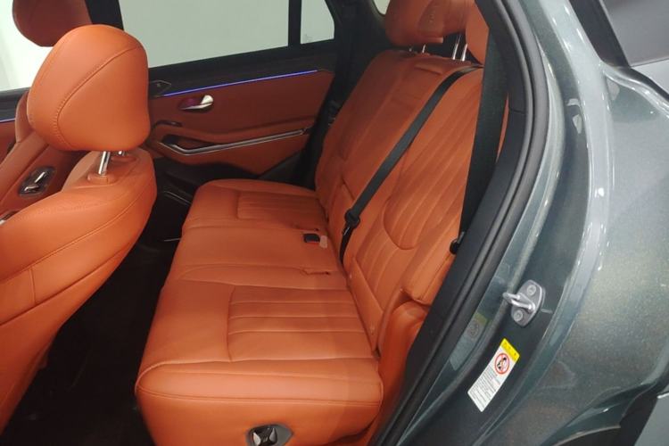 Used BYD Tang L 2025 DM 175KM Drone Player Edition Left Rear Seat