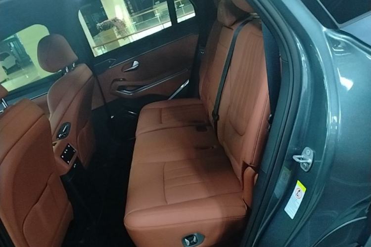 Used BYD Tang L 2025 DM 175KM Drone Player Edition Left Rear Seat