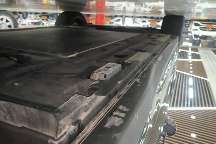 Used BYD Tang L 2025 DM 175KM Drone Player Edition Left Side Sill