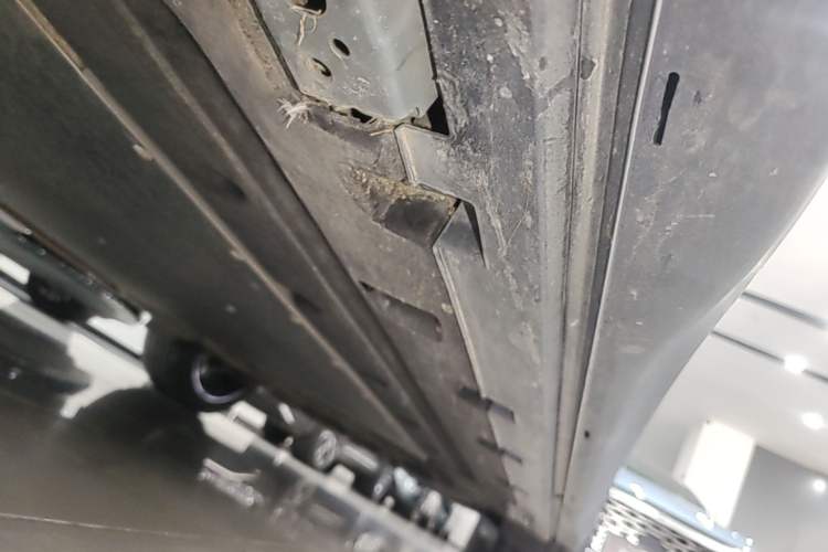 Used BYD Tang L 2025 DM 175KM Drone Player Edition Left Side Sill