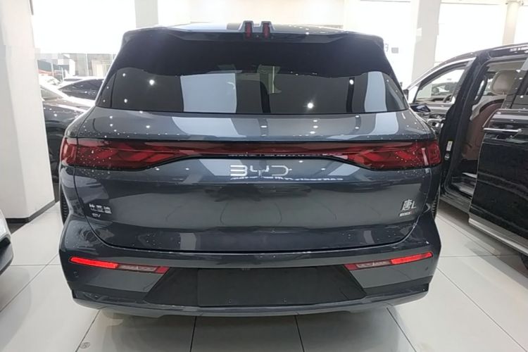 Used BYD Tang L 2025 EV with 670 km Range LiDAR and Premium Features Rear
