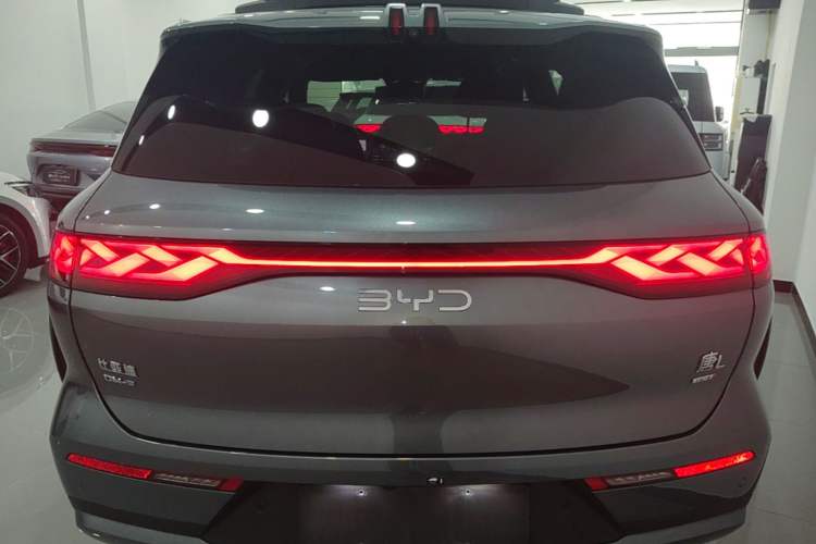 Used BYD Tang L 2025 DM 175KM Drone Player Edition Rear