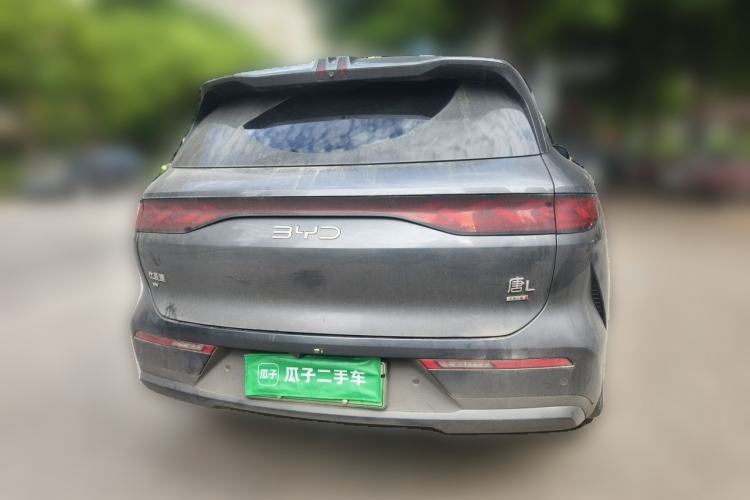 Used BYD Tang L 2025 EV with 670 km Range LiDAR and Premium Features Rear