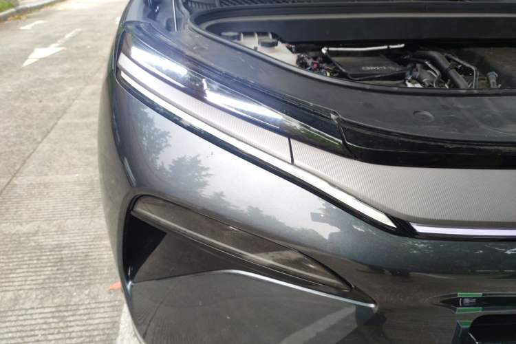 Used BYD Tang L 2025 DM 215KM LiDAR Flagship Model Right Front Headlight