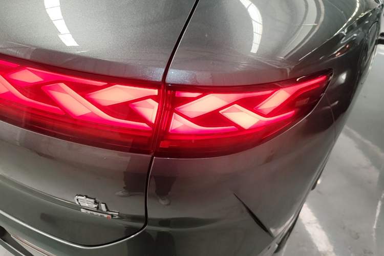 Used BYD Tang L 2025 DM 175KM Drone Player Edition Right Rear Taillight