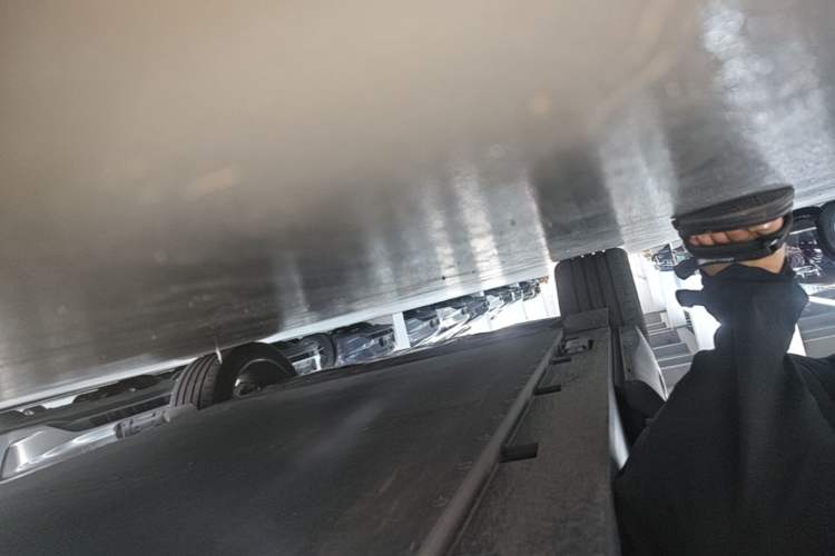 Used BYD Tang L 2025 EV 600KM All-Wheel-Drive LiDAR Flagship Model Right Side Sill