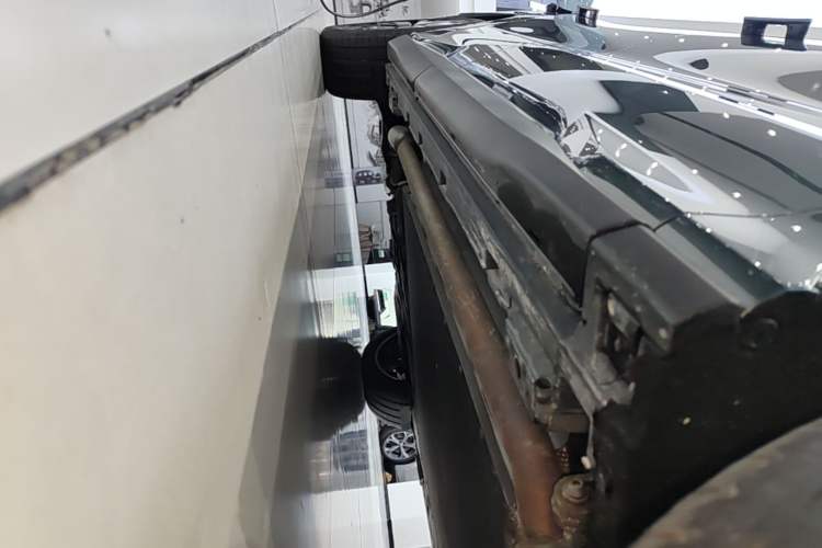 Used BYD Tang L 2025 DM 175KM Drone Player Edition Right Side Sill