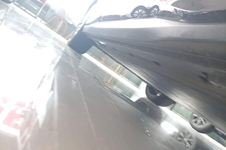 Used BYD Tang L 2025 EV 600KM All-Wheel-Drive LiDAR Flagship Model Right Side Sill