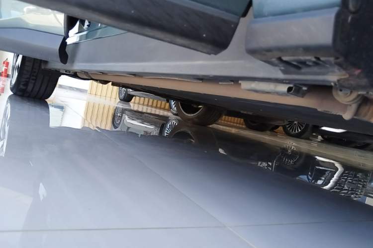 Used BYD Tang L 2025 DM 175KM Drone Player Edition Right Side Sill