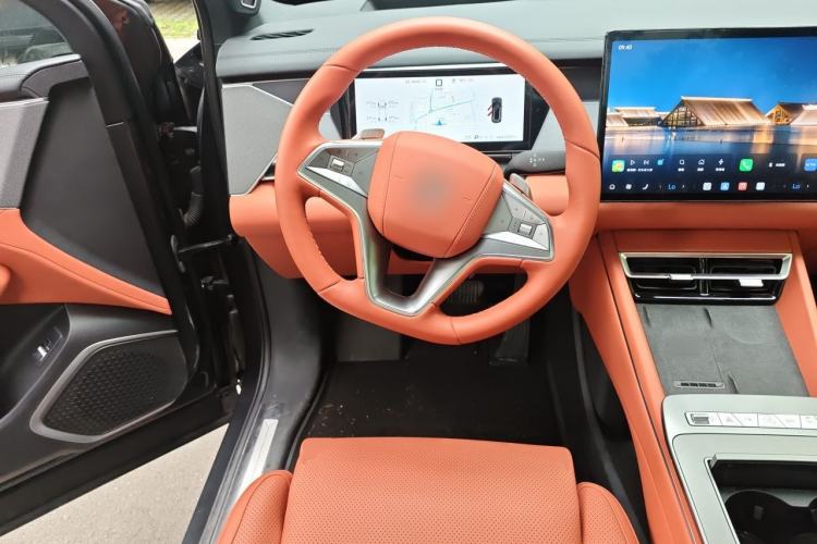 Used BYD Tang L 2025 EV 600KM All-Wheel-Drive LiDAR Flagship Model Steering Wheel