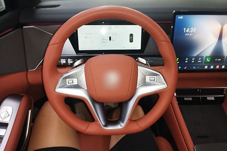 Used BYD Tang L 2025 DM 200KM Four-Wheel Drive LiDAR Flagship Model Steering Wheel