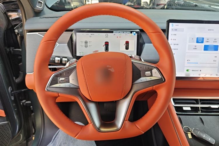 Used BYD Tang L 2025 DM 175KM Drone Player Edition Steering Wheel