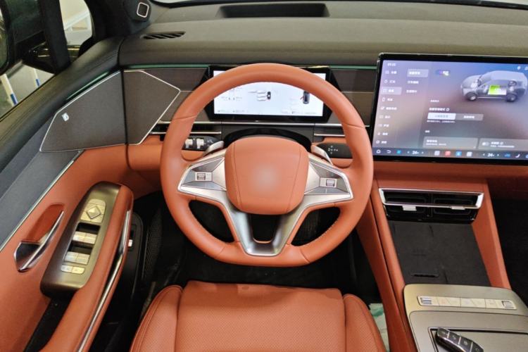 Used BYD Tang L 2025 DM 175KM Drone Player Edition Steering Wheel