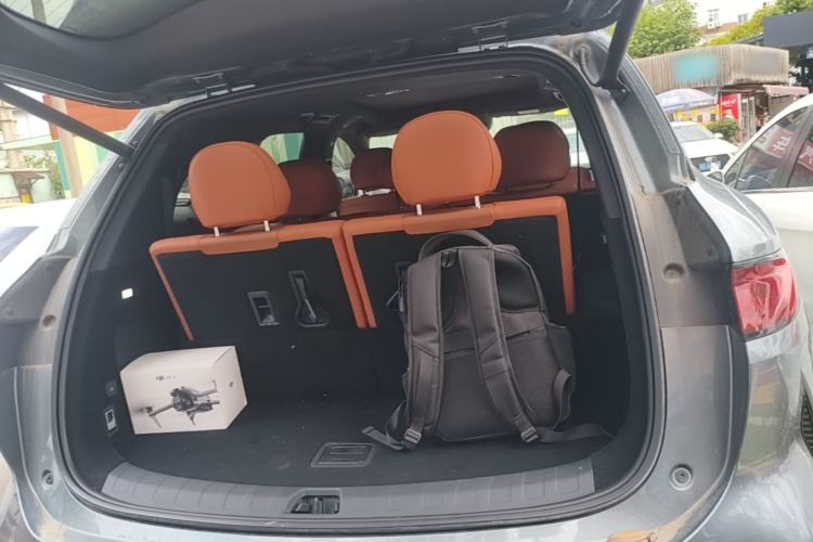 Used BYD Tang L 2025 DM 175KM Drone Player Edition Trunk