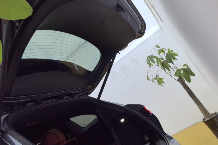 Used BYD Tang L 2025 DM 200KM Four-Wheel Drive LiDAR Flagship Model Trunk