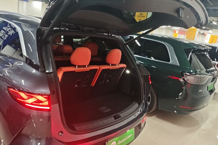 Used BYD Tang L 2025 EV 600KM All-Wheel-Drive LiDAR Flagship Model Trunk