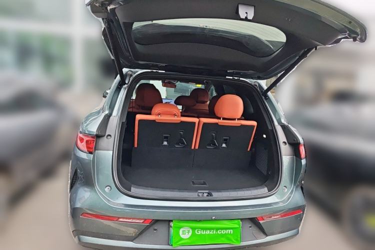 Used BYD Tang L 2025 DM 175KM Drone Player Edition Trunk