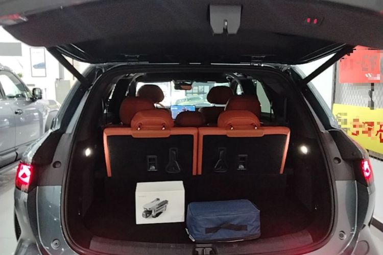 Used BYD Tang L 2025 DM 175KM Drone Player Edition Trunk