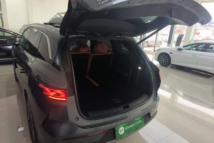 Used BYD Tang L 2025 DM 175KM Drone Player Edition Trunk