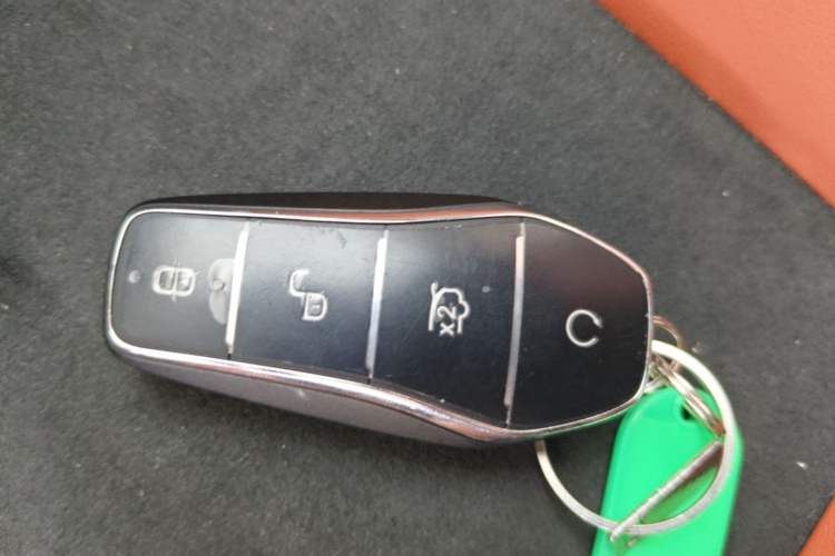 Used BYD Tang L 2025 DM 175KM Drone Player Edition Vehicle Key