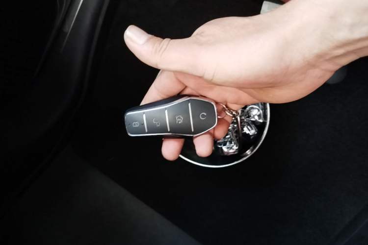 Used BYD Tang L 2025 DM 175KM Drone Player Edition Vehicle Key