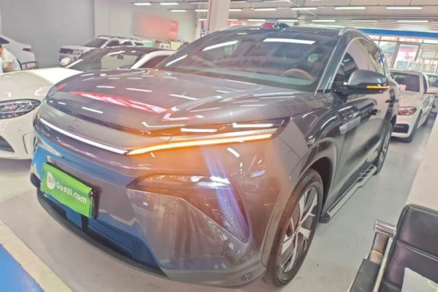 Used BYD Tang L 2025 EV with 670 km Range LiDAR and Premium Features