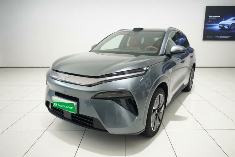 BYD Tang L 2025 DM 175KM Drone Player Edition