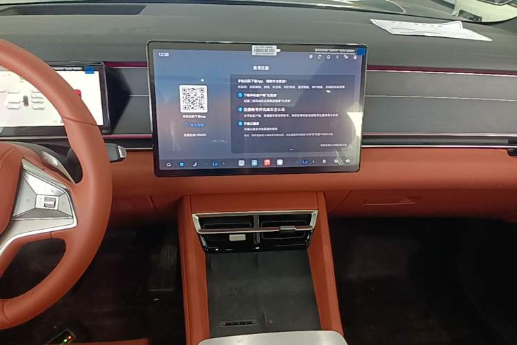 Used BYD Tang L 2025 EV 600KM All-Wheel-Drive LiDAR Flagship Model Audio And AC Panel