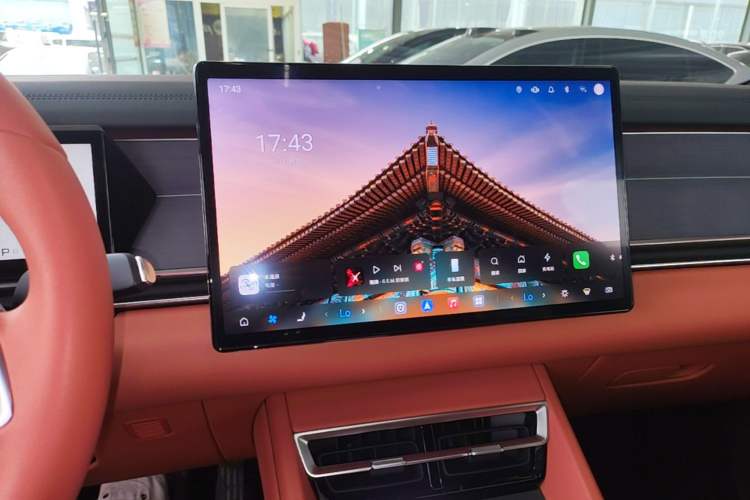 Used BYD Tang L 2025 DM 175KM Drone Player Edition Audio And AC Panel
