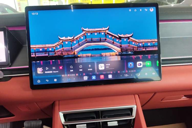 Used BYD Tang L 2025 DM 175KM Drone Player Edition Audio And AC Panel