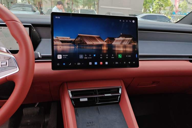 Used BYD Tang L 2025 DM 175KM Drone Player Edition Audio And AC Panel