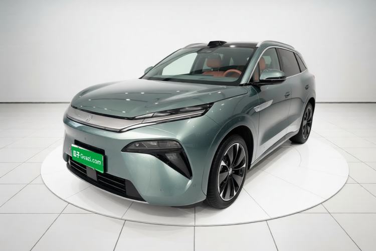 BYD Tang L 2025 DM 175KM Drone Player Edition