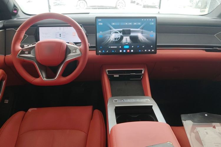 Used BYD Tang L 2025 DM 175KM Drone Player Edition Center Console