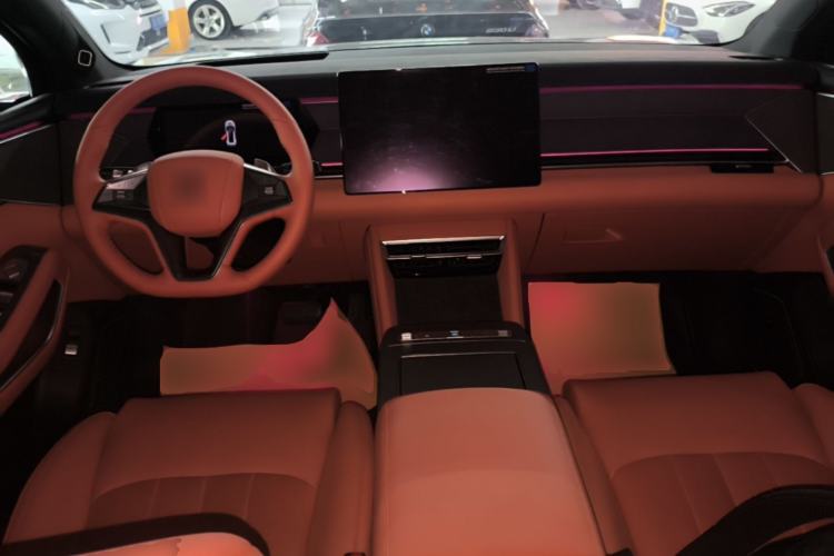 Used BYD Tang L 2025 DM 175KM Drone Player Edition Center Console