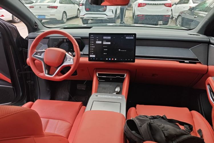 Used BYD Tang L 2025 DM 175KM Drone Player Edition Center Console
