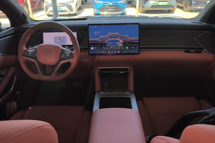 Used BYD Tang L 2025 DM 175KM Drone Player Edition Center Console
