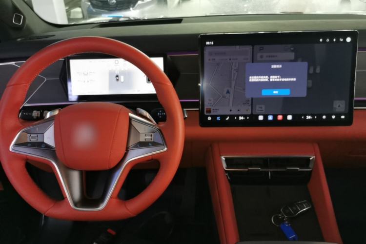 Used BYD Tang L 2025 DM 175KM Drone Player Edition Center Console