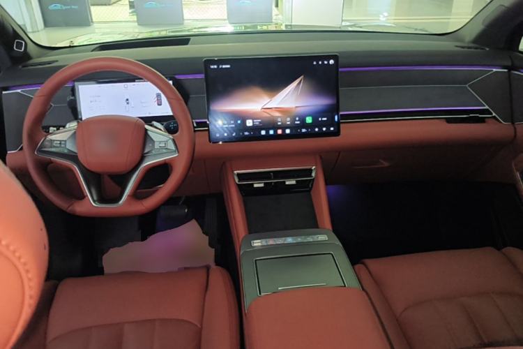 Used BYD Tang L 2025 DM 175KM Drone Player Edition Center Console