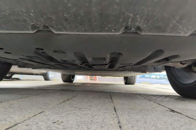 Used BYD Tang L 2025 EV 600KM All-Wheel-Drive LiDAR Flagship Model Chassis Front