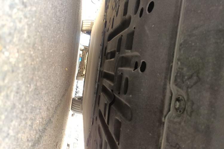 Used BYD Tang L 2025 EV 670KM LiDAR Flagship Version Chassis Front