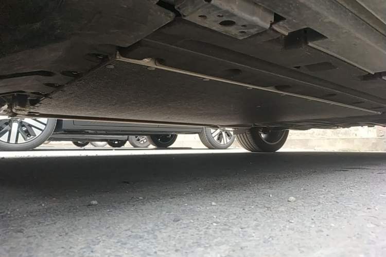 Used BYD Tang L 2025 DM 175KM Drone Player Edition Chassis Front Left