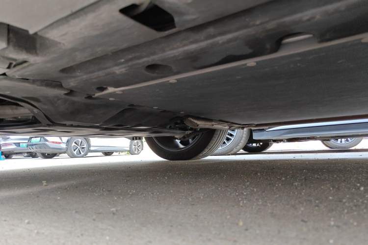 Used BYD Tang L 2025 DM 175KM Drone Player Edition Chassis Front Left