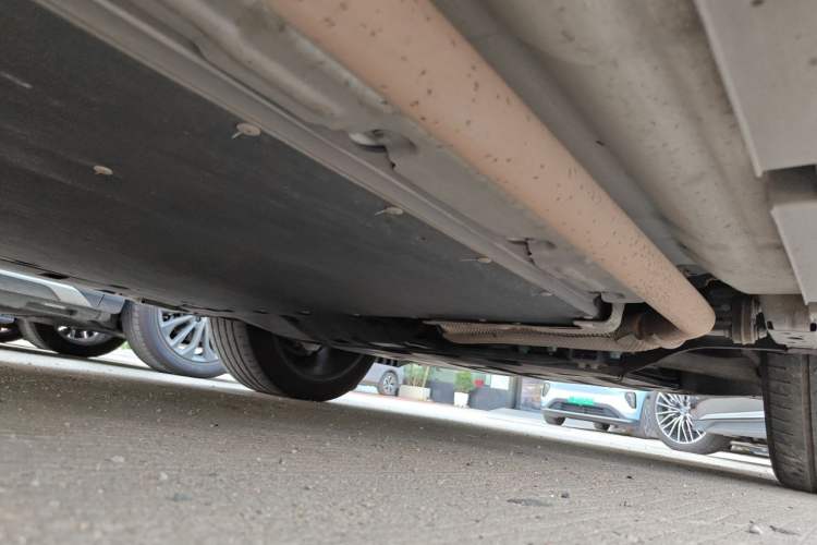 Used BYD Tang L 2025 DM 175KM Drone Player Edition Chassis Front Right