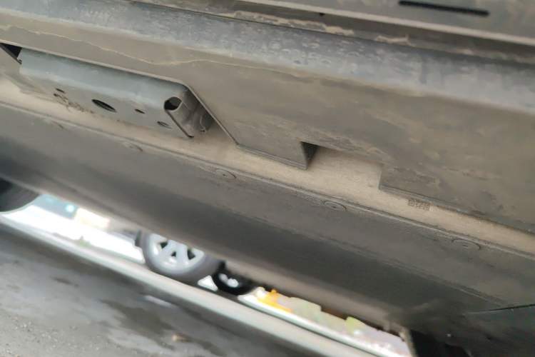 Used BYD Tang L 2025 EV 600KM All-Wheel-Drive LiDAR Flagship Model Chassis Rear Left