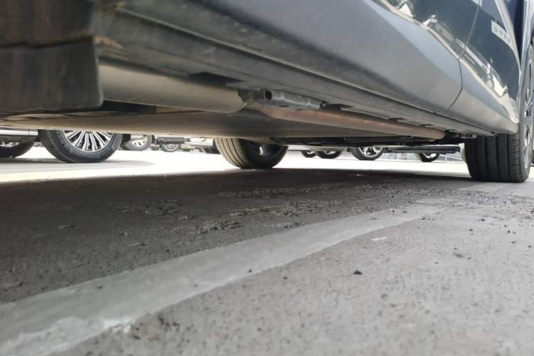 Used BYD Tang L 2025 DM 175KM Drone Player Edition Chassis Rear Right